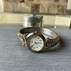 {Timex} Vintage Watch T21854 Pleasant Street 2-Tone Stainless Steel Stretch Band
